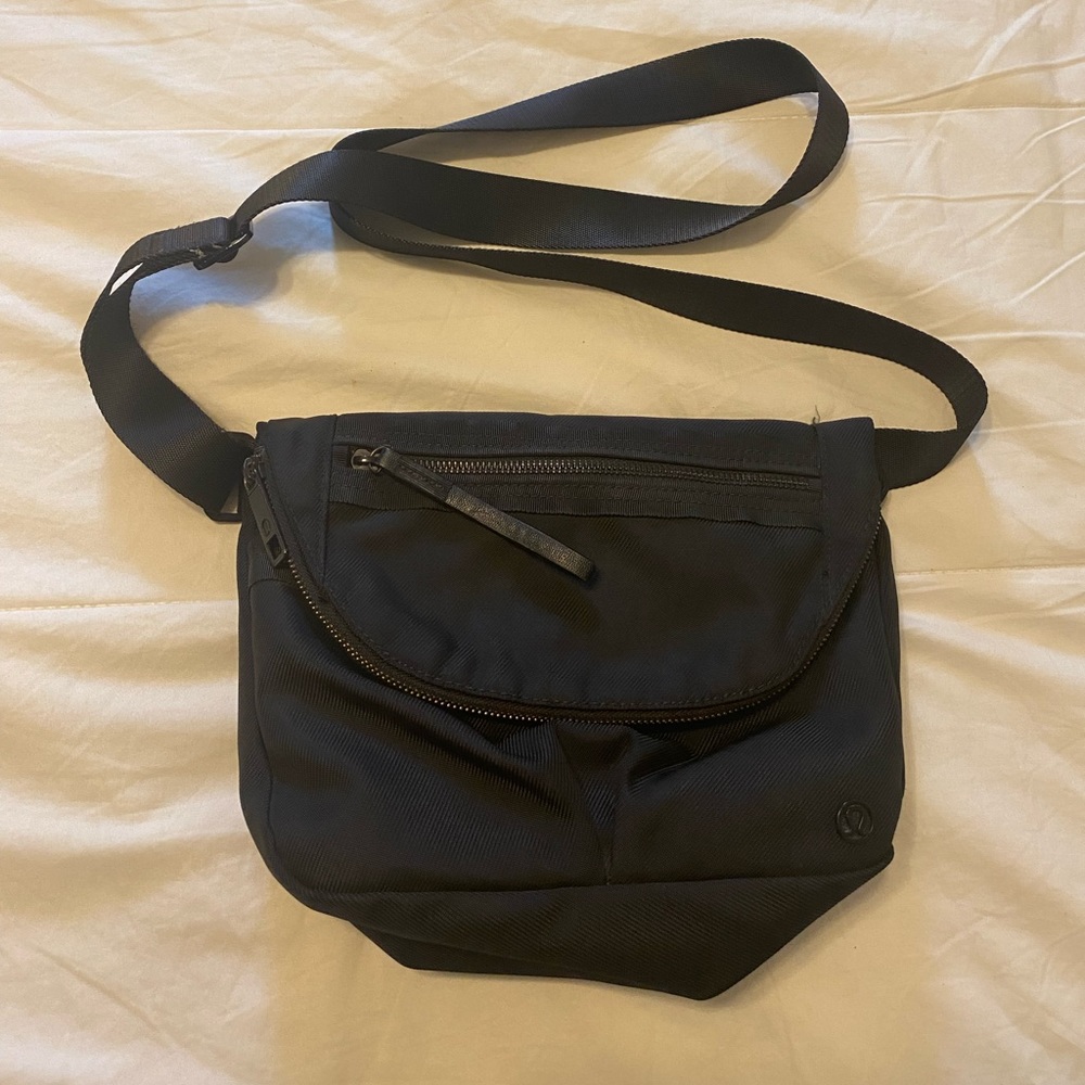Lululemon All Night Festival Bag 5L